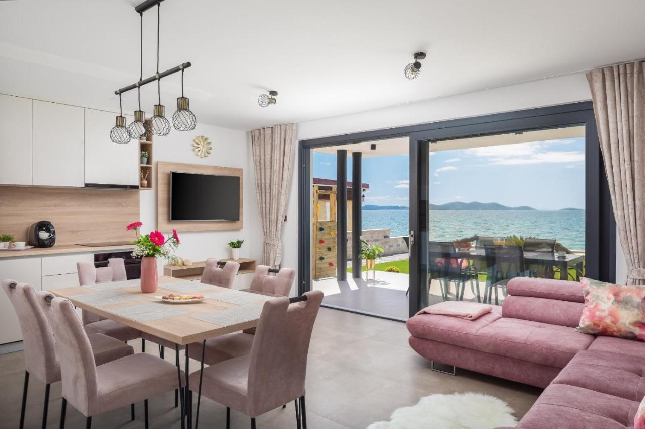 Luxury Apartment Sea Pakoštane Buitenkant foto