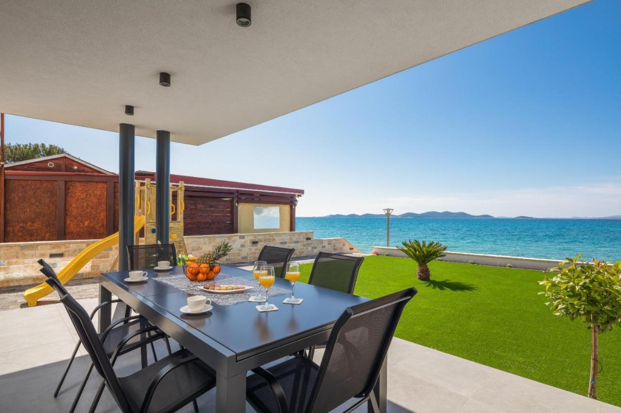 Luxury Apartment Sea Pakoštane Buitenkant foto
