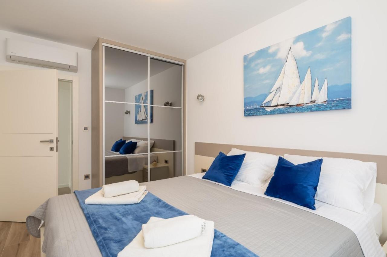 Luxury Apartment Sea Pakoštane Buitenkant foto