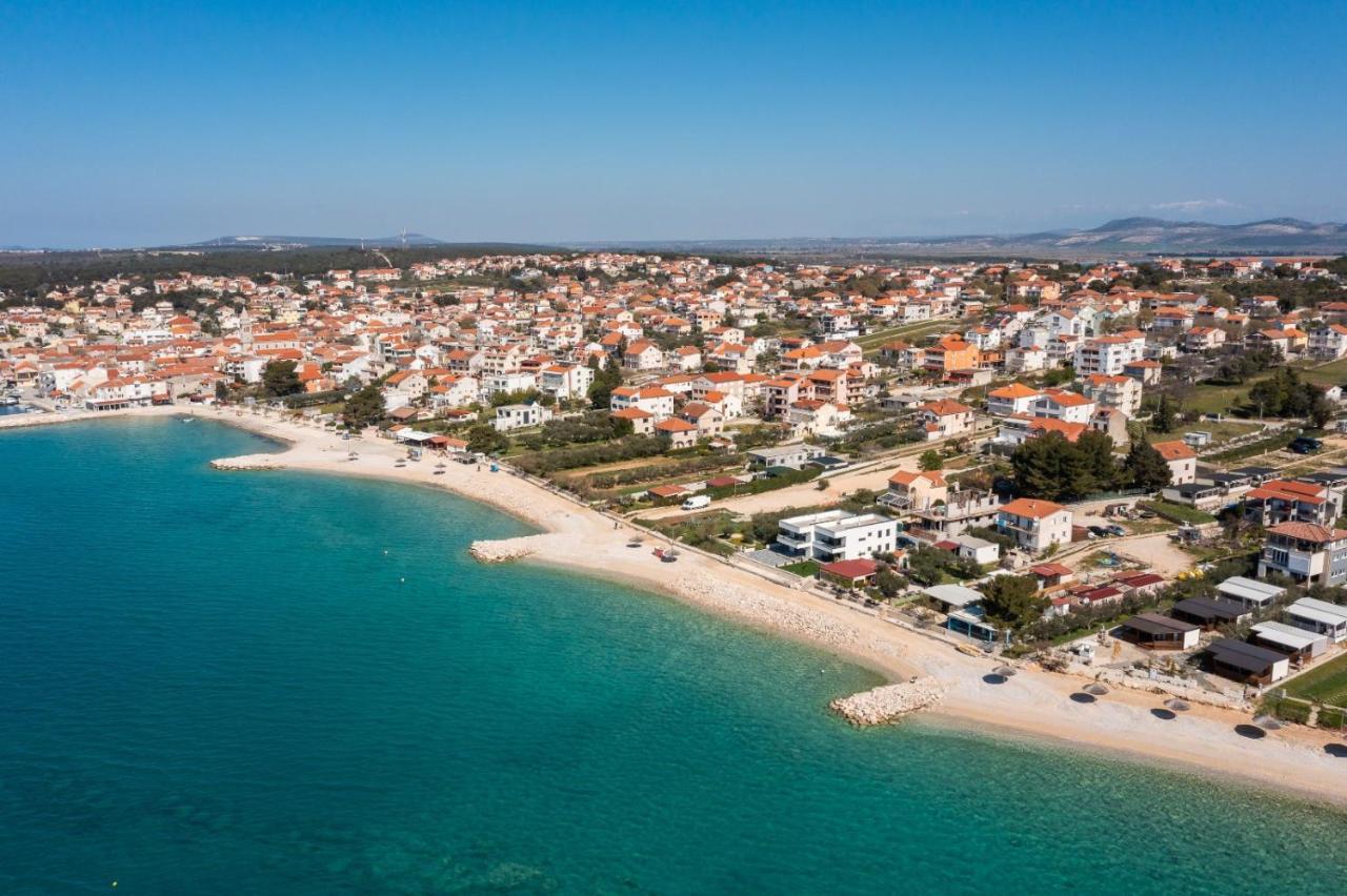 Luxury Apartment Sea Pakoštane Buitenkant foto