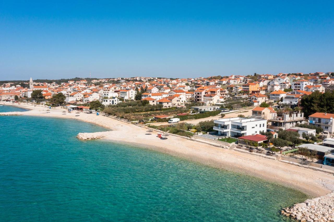 Luxury Apartment Sea Pakoštane Buitenkant foto