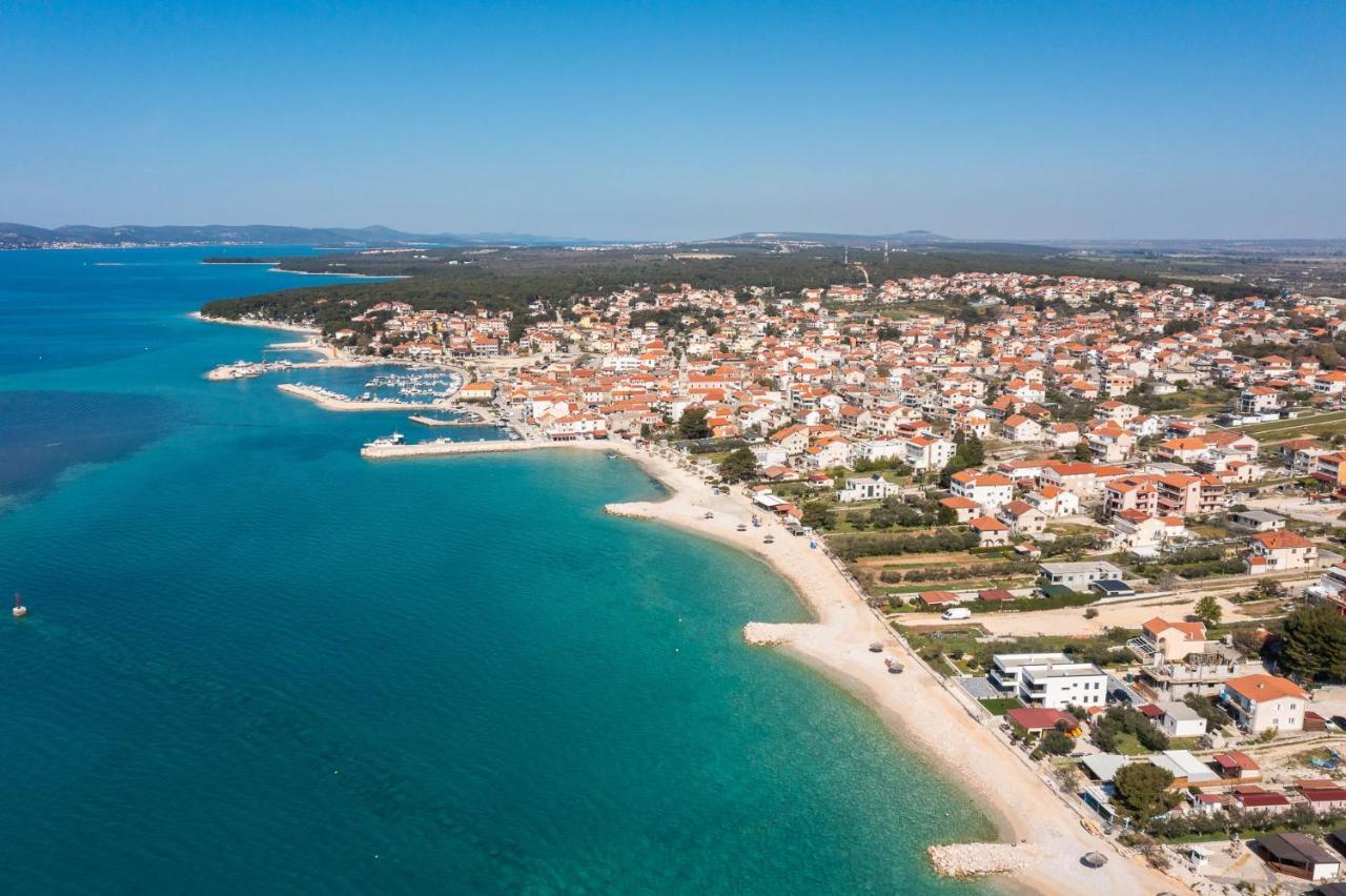 Luxury Apartment Sea Pakoštane Buitenkant foto