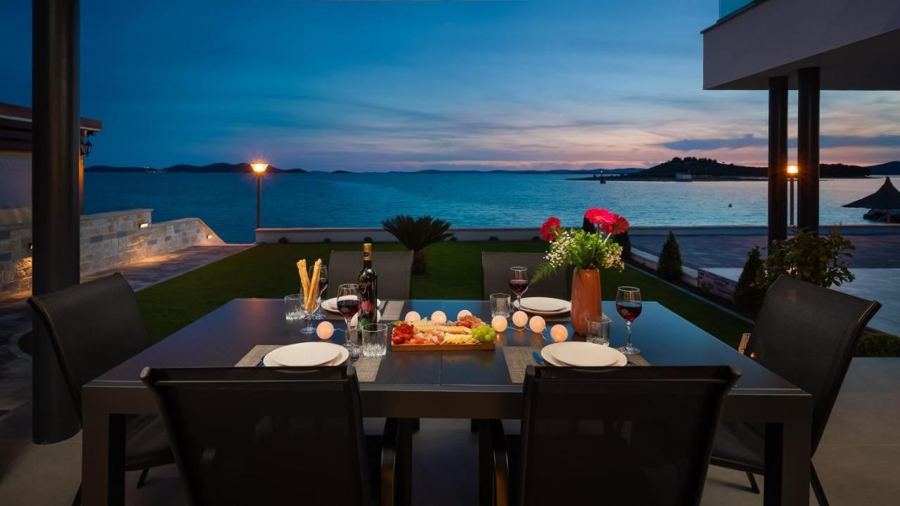 Luxury Apartment Sea Pakoštane Buitenkant foto
